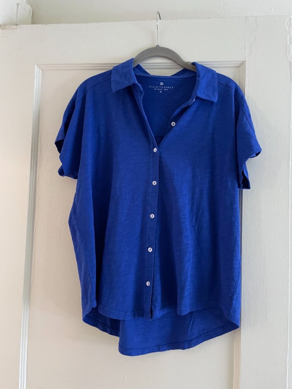 NWT Evelyn & Arthur Elliott Lauren Button Front Tee | Size M